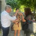 il sindaco Pianigiani Serena Torricelli e sua figlia 2
