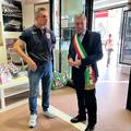 Pers Sbandieratori Torricelli e Sindaco Pianigiani